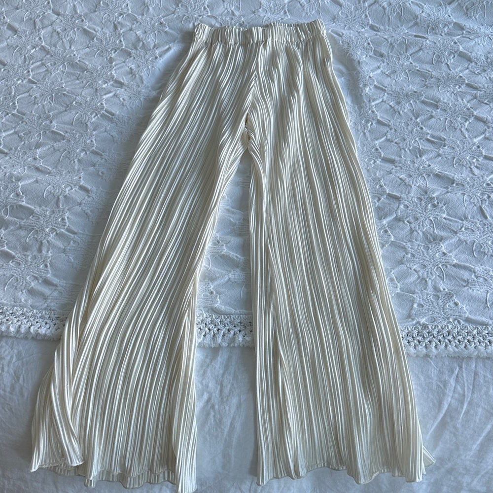 Showpo Ivory Pleated Trousers